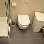 Fuer Familien, Freunde Oder Groessere Gruppen Bis Zu 8 Personen In Der Naehe Des Berliner Hauptbahnhofs *