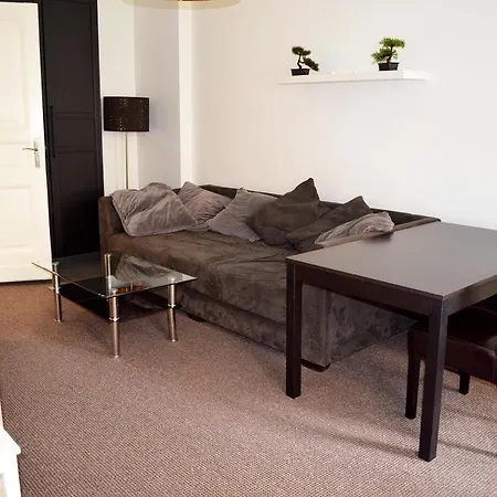 Apartament Fuer Familien, Freunde Oder Groessere Gruppen Bis Zu 8 Personen In Der Naehe Des Berliner Hauptbahnhofs *