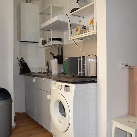 Fuer Familien, Freunde Oder Groessere Gruppen Bis Zu 8 Personen In Der Naehe Des Berliner Hauptbahnhofs Berlin