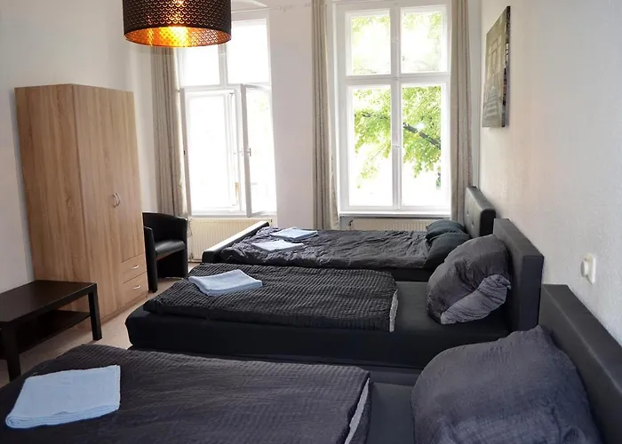 Apartament Fuer Familien, Freunde Oder Groessere Gruppen Bis Zu 8 Personen In Der Naehe Des Berliner Hauptbahnhofs